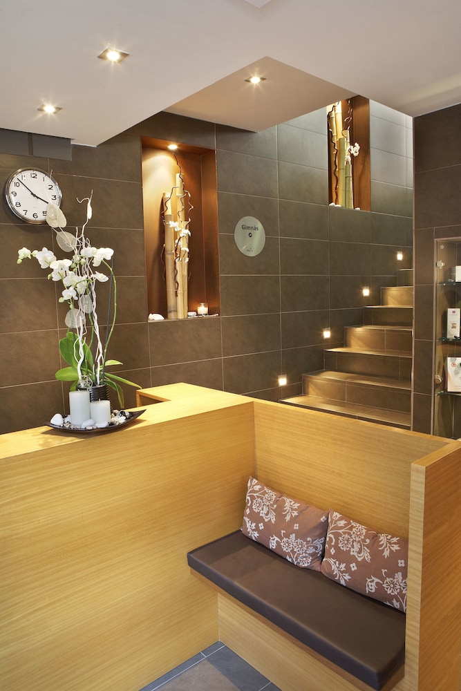 ALEGRIA Plaza Paris — Spa in Lloret de Mar, Catalonia