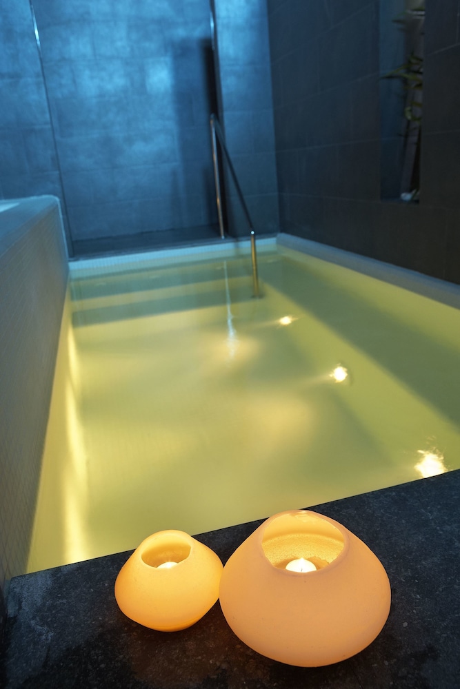 ALEGRIA Plaza Paris — Spa in Lloret de Mar, Catalonia