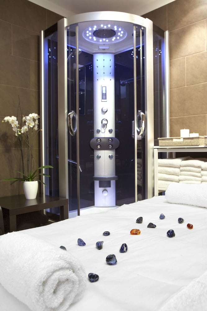 ALEGRIA Plaza Paris — Spa in Lloret de Mar, Catalonia