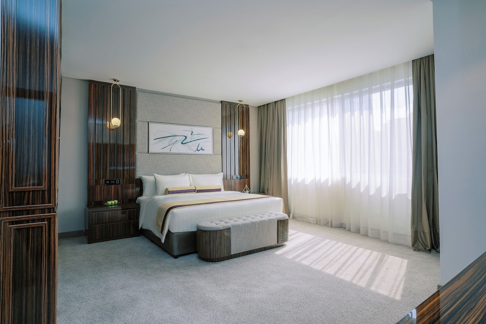 Khalidia Palace Hotel Dubai — Hotel rooms in Dubai