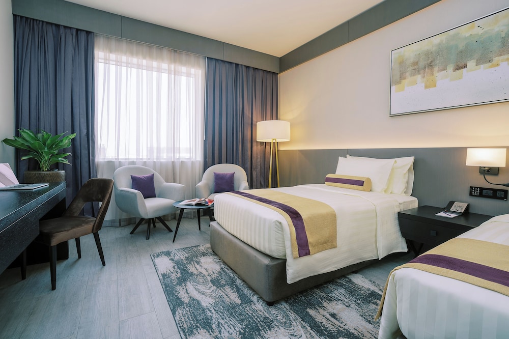 Khalidia Palace Hotel Dubai — Hotel rooms in Dubai