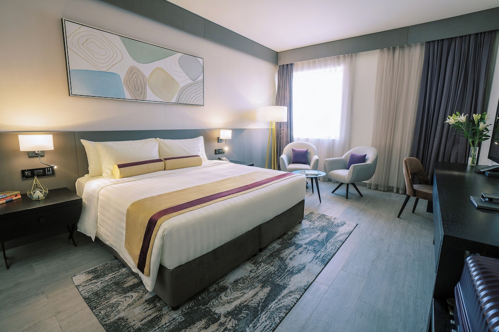 Khalidia Palace Hotel Dubai — Hotel rooms in Dubai