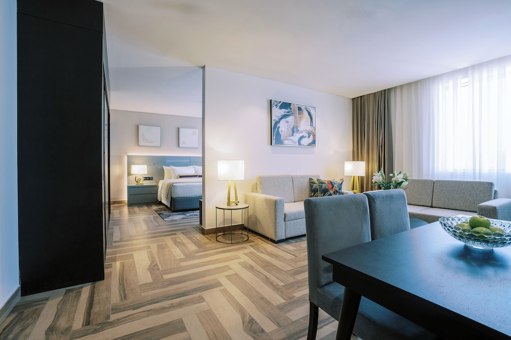 Khalidia Palace Hotel Dubai — Hotel rooms in Dubai