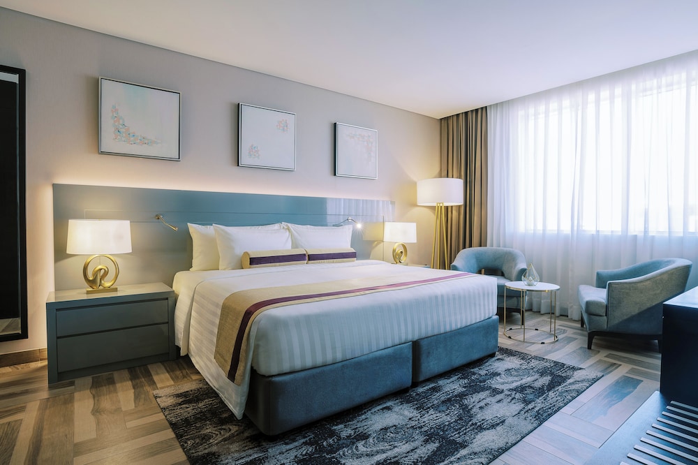 Khalidia Palace Hotel Dubai — Hotel rooms in Dubai
