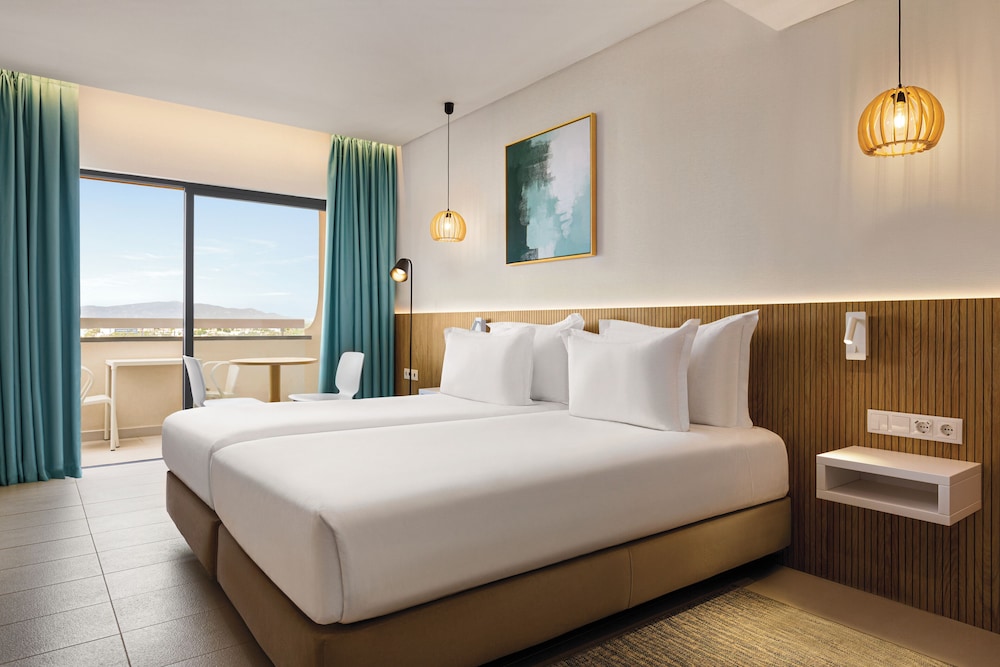 Wyndham Residences Alvor Beach — Hotel rooms in Alvor, Faro