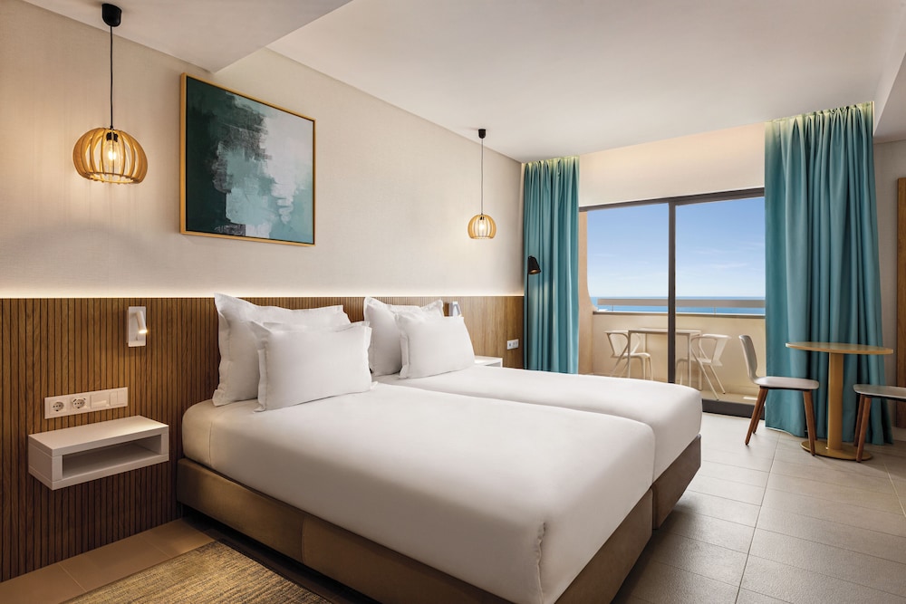 Wyndham Residences Alvor Beach — Hotel rooms in Alvor, Faro