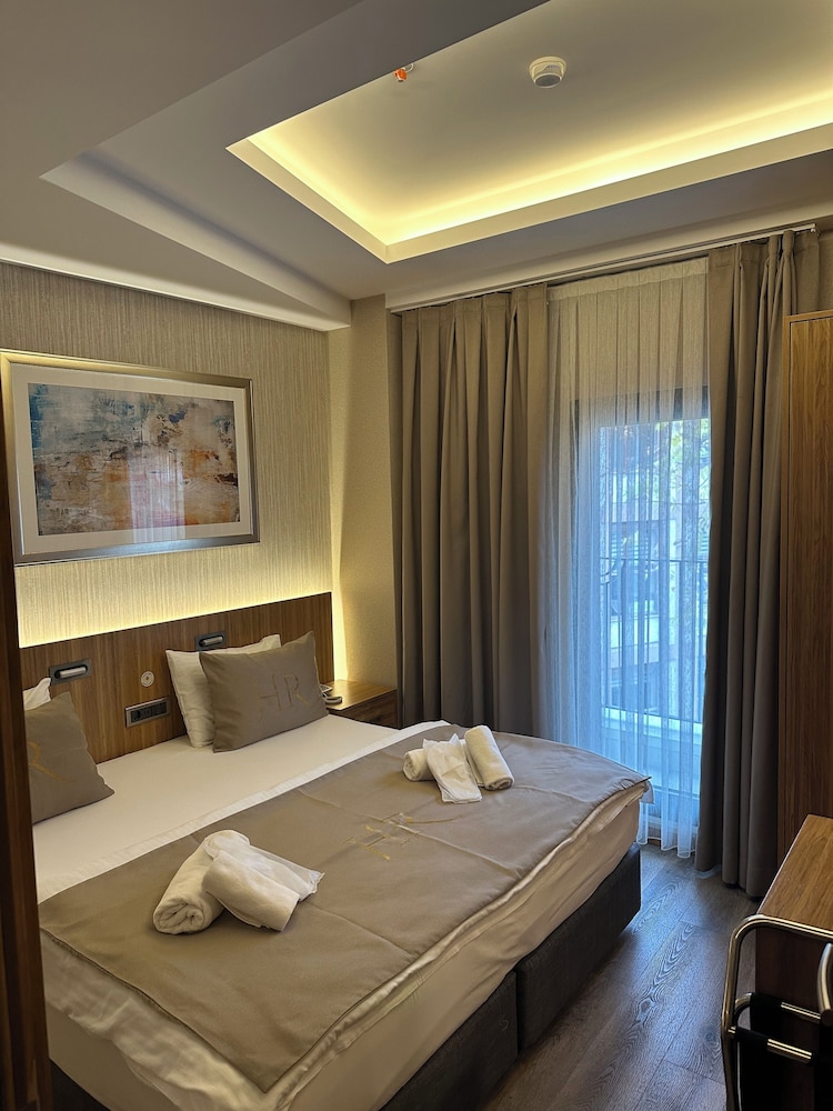 Hotel Ravi — Hotel rooms in Istanbul, Istanbul