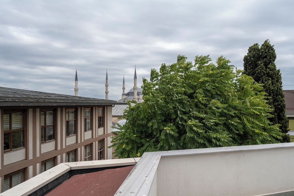 Hotel Ravi — Attractions in the area in Istanbul, Istanbul