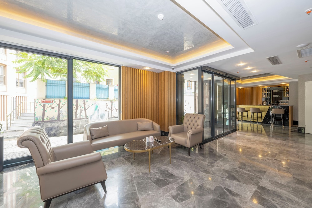 Hotel Ravi — Restaurant & bars in Istanbul, Istanbul