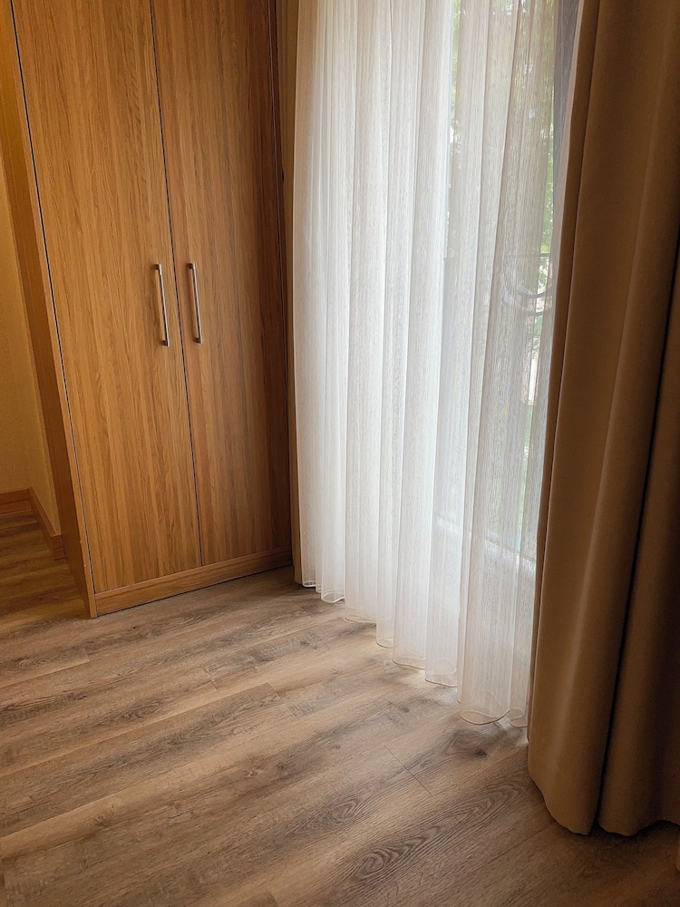 Hotel Ravi — Hotel rooms in Istanbul, Istanbul