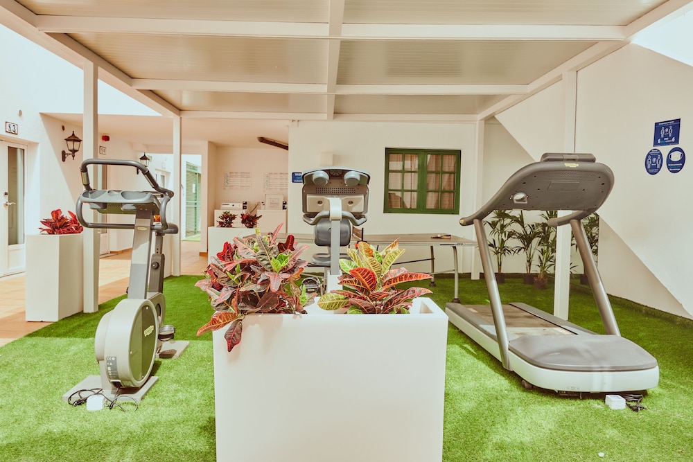 Gloria Izaro Club Hotel — Sports & recreation in Puerto del Carmen, Canary Islands