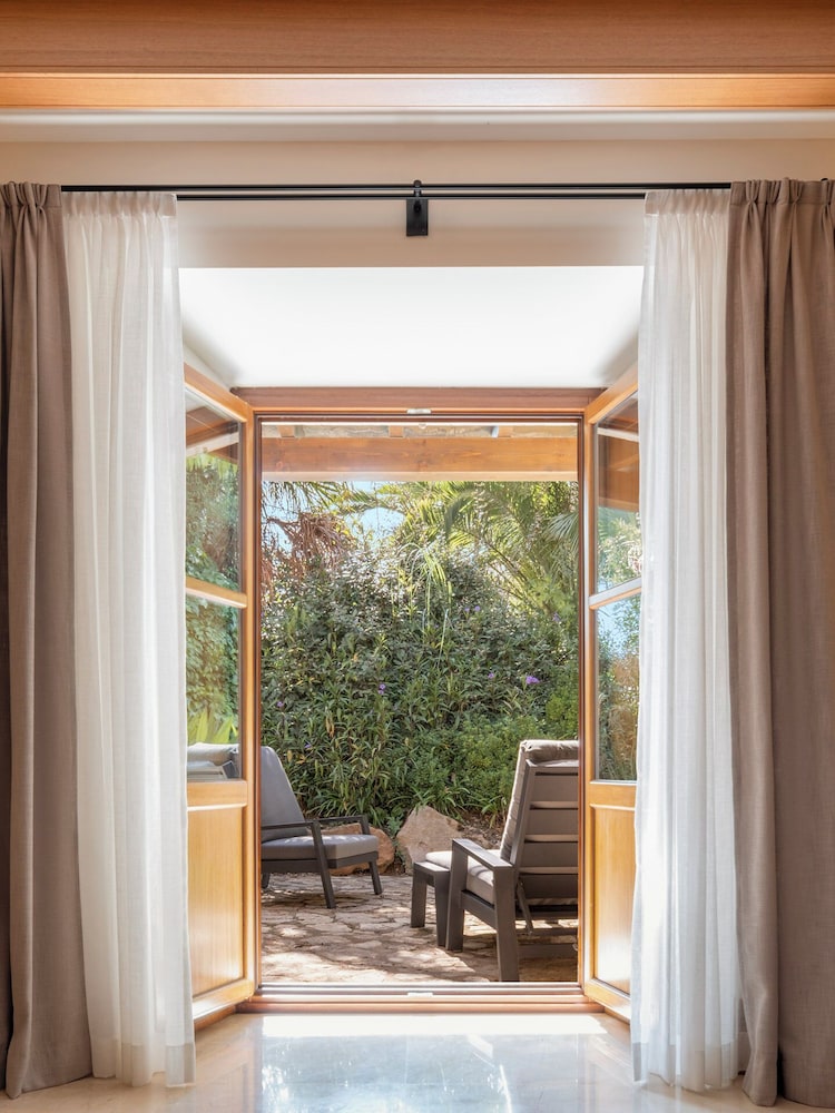 Castell Son Claret - The Leading Hotels of the World — Hotel rooms in Andratx, Balearic Islands
