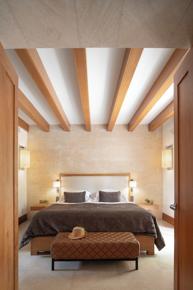 Castell Son Claret - The Leading Hotels of the World — Hotel rooms in Andratx, Balearic Islands