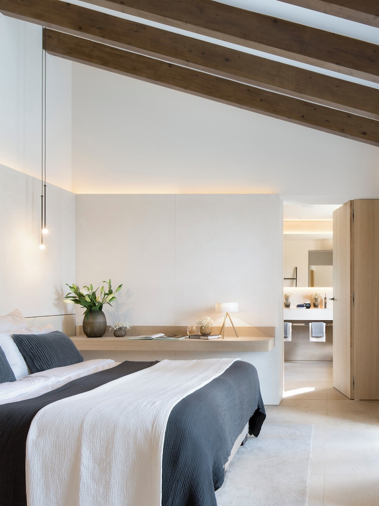 Castell Son Claret - The Leading Hotels of the World — Hotel rooms in Andratx, Balearic Islands