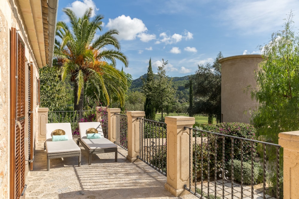 Castell Son Claret - The Leading Hotels of the World — Attractions in the area in Andratx, Balearic Islands