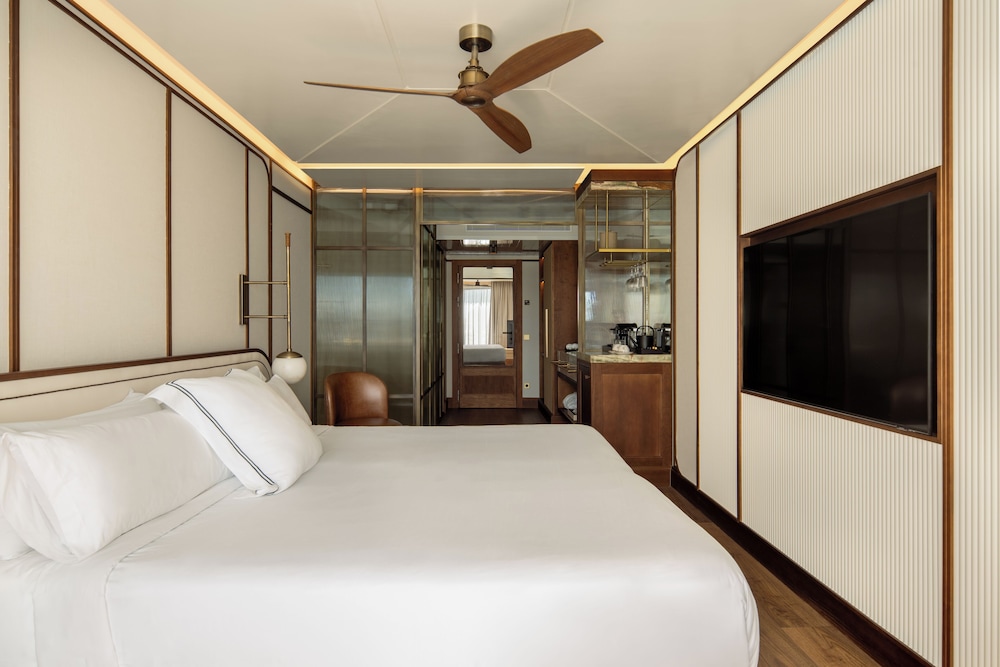 BLESS Ibiza The Site - Preferred Hotels & Resorts, Legend Collection — Hotel rooms in Playa d'en Bossa, Balearic Islands