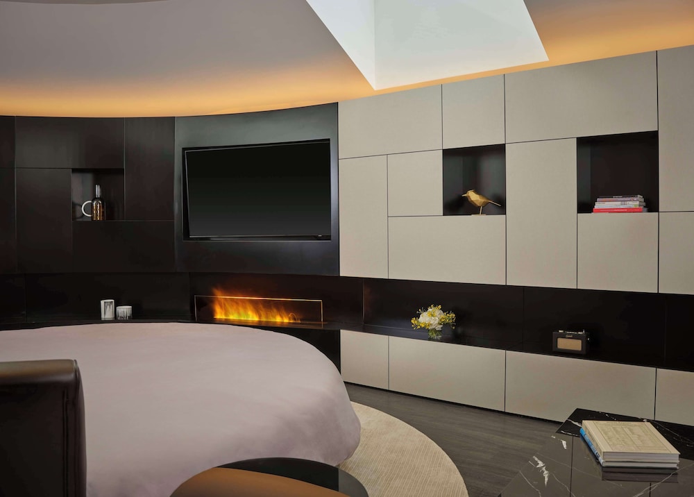 art’otel Zagreb — Hotel rooms in Zagreb, Zagreb (city)