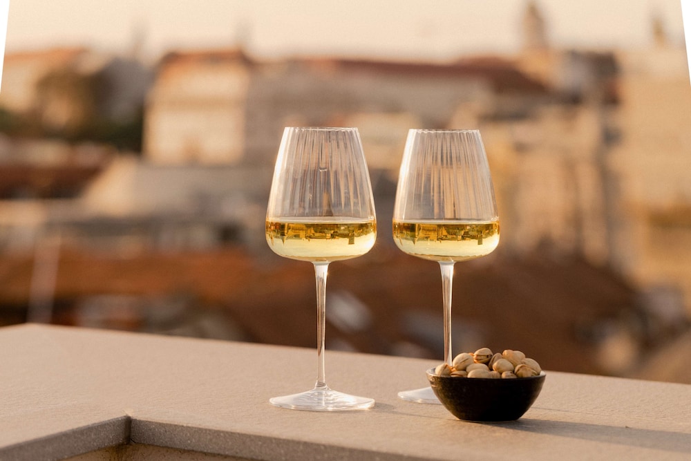 art’otel Zagreb — Restaurant & bars in Zagreb, Zagreb (city)