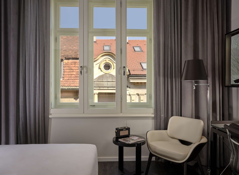 art’otel Zagreb — Hotel rooms in Zagreb, Zagreb (city)