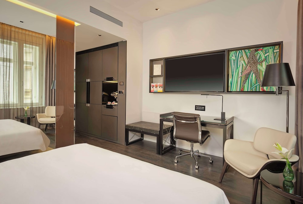 art’otel Zagreb — Hotel rooms in Zagreb, Zagreb (city)
