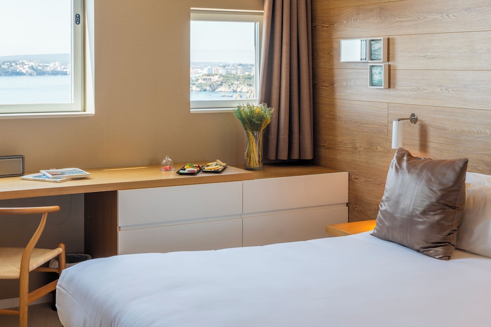 Leonardo Boutique Mallorca Port Portals - Adults Only — Hotel rooms in Portals Nous, Balearic Islands