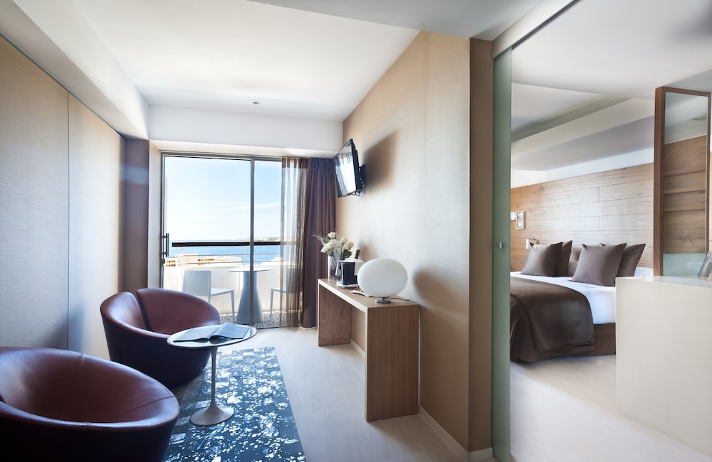 Leonardo Boutique Mallorca Port Portals - Adults Only — Hotel rooms in Portals Nous, Balearic Islands