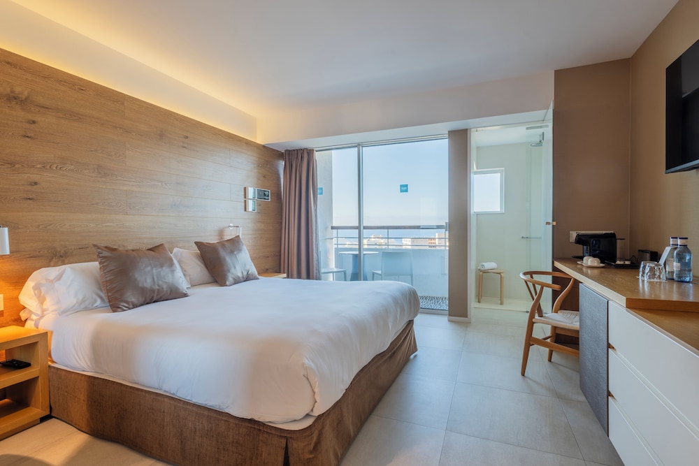 Leonardo Boutique Mallorca Port Portals - Adults Only — Hotel rooms in Portals Nous, Balearic Islands
