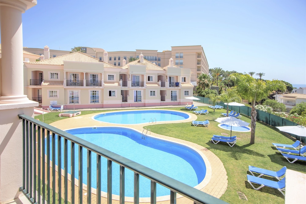 Aqua Mar Albufeira — Swimming pool in Albufeira, Faro
