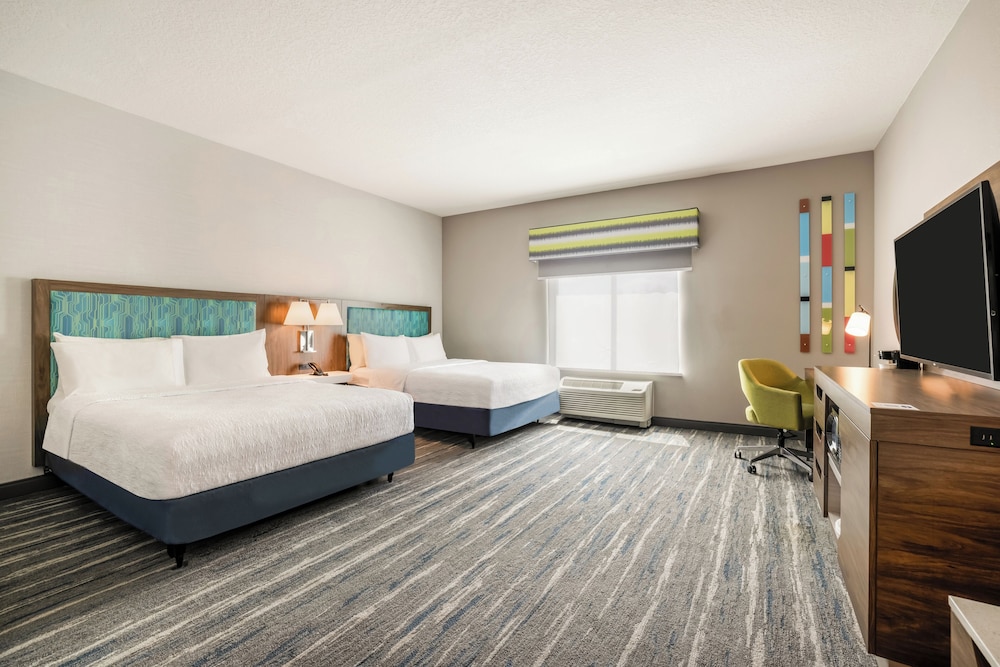 Hampton Inn Fort Myers Downtown — Hotel rooms in Fort Myers, Florida