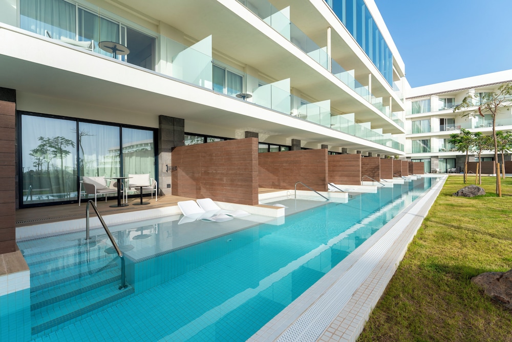 Barcelo Playa Blanca — Swimming pool in Playa Blanca, Canary Islands