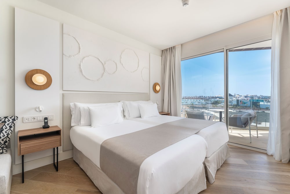 Barcelo Playa Blanca — Hotel rooms in Playa Blanca, Canary Islands