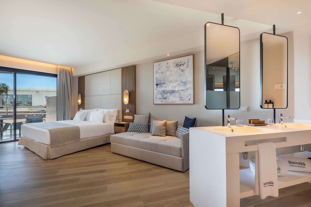 Barceló Playa Blanca Royal Level - Adults Only — Hotel rooms in Playa Blanca, Canary Islands