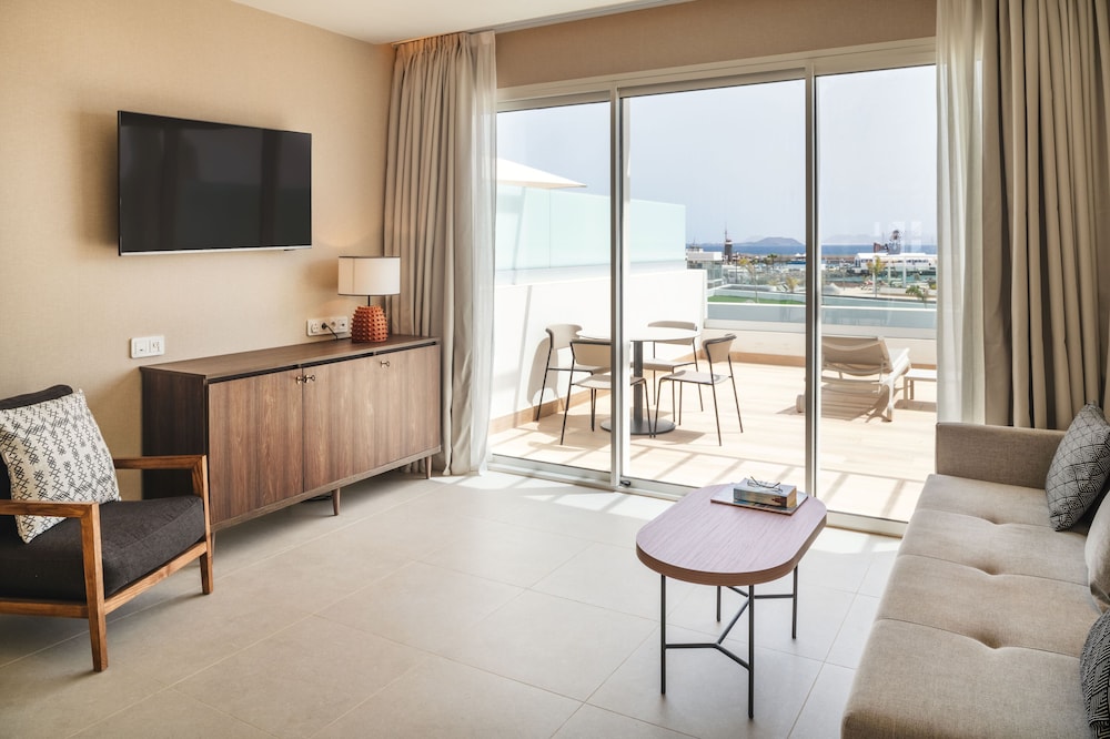 Barceló Playa Blanca Royal Level - Adults Only — Hotel rooms in Playa Blanca, Canary Islands