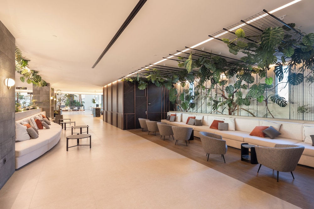 Barceló Playa Blanca Royal Level - Adults Only — Hotel building in Playa Blanca, Canary Islands