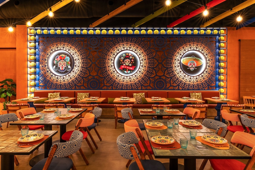 Barceló Playa Blanca Royal Level - Adults Only — Restaurant & bars in Playa Blanca, Canary Islands