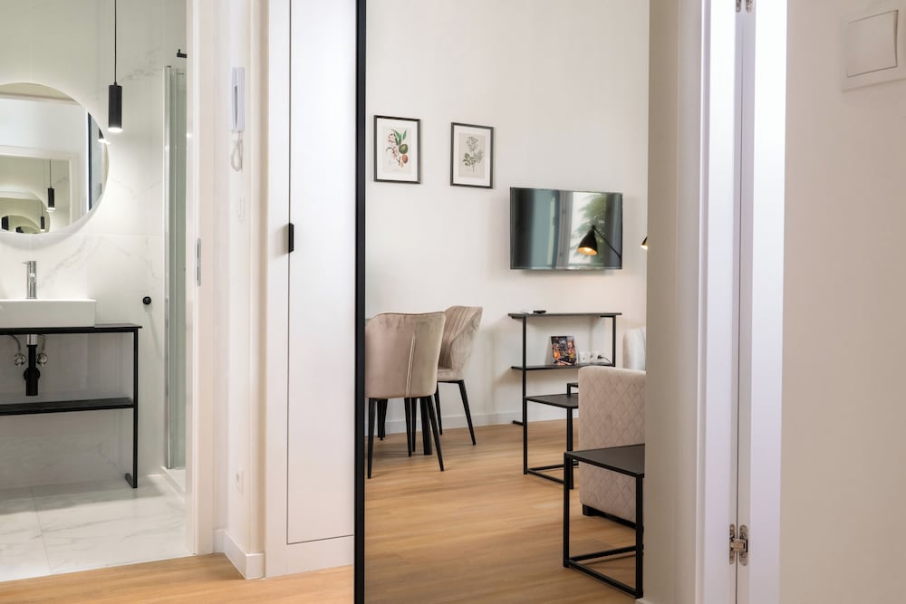 Rajska Residence — Hotel rooms in Krakow, Lesser Poland