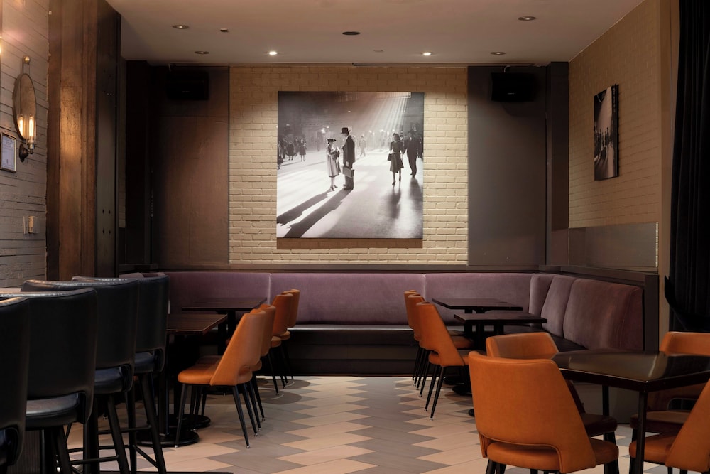 Archer Hotel New York — Restaurant & bars in New York City, New York State