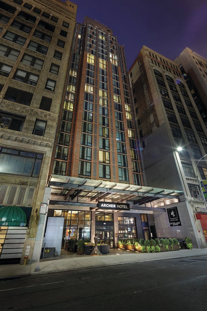 Archer Hotel New York — Hotel building in New York City, New York State