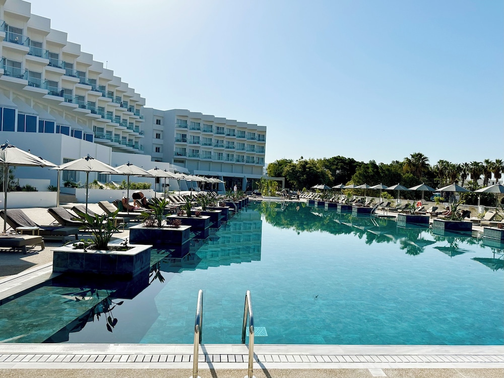 Cali Resort & Spa by Louis Hotels - zdjęcie 2