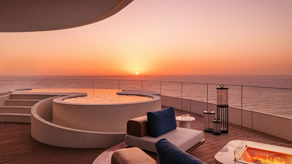 Jumeirah Marsa Al Arab Dubai — Swimming pool in Dubai