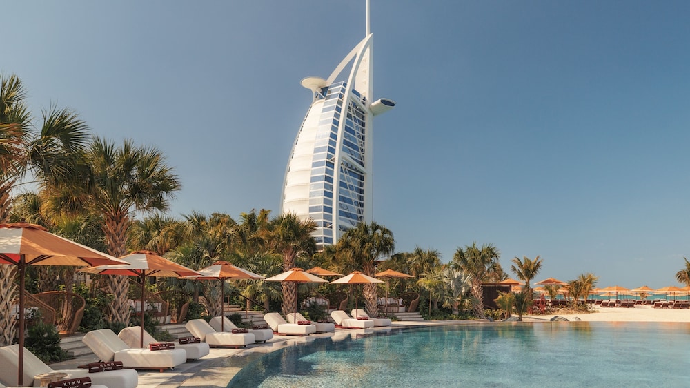 Jumeirah Marsa Al Arab Dubai — Hotel building in Dubai