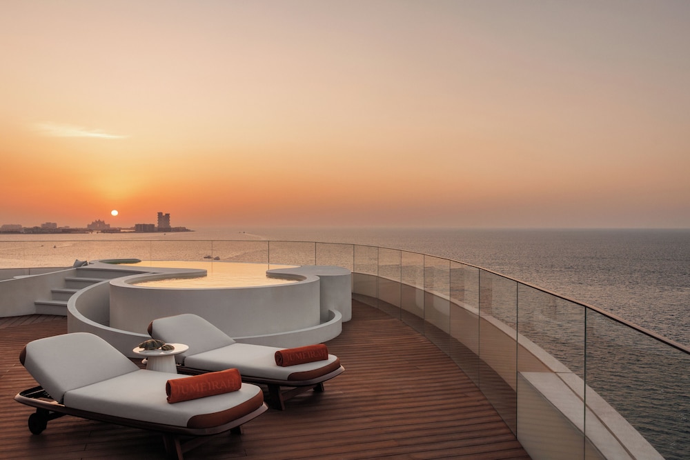 Jumeirah Marsa Al Arab Dubai — Swimming pool in Dubai