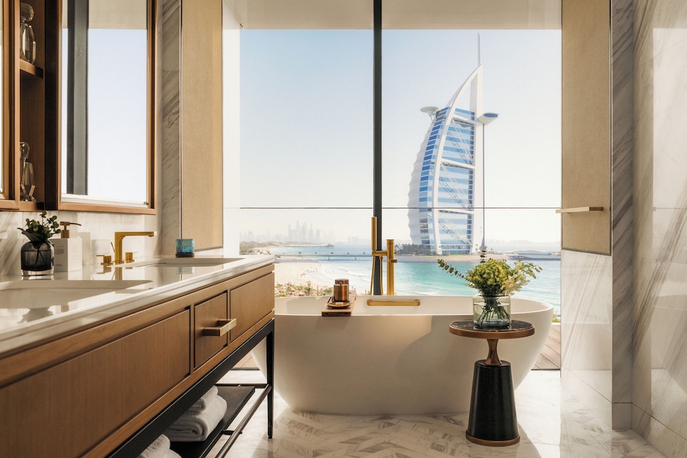 Jumeirah Marsa Al Arab Dubai — Hotel rooms in Dubai