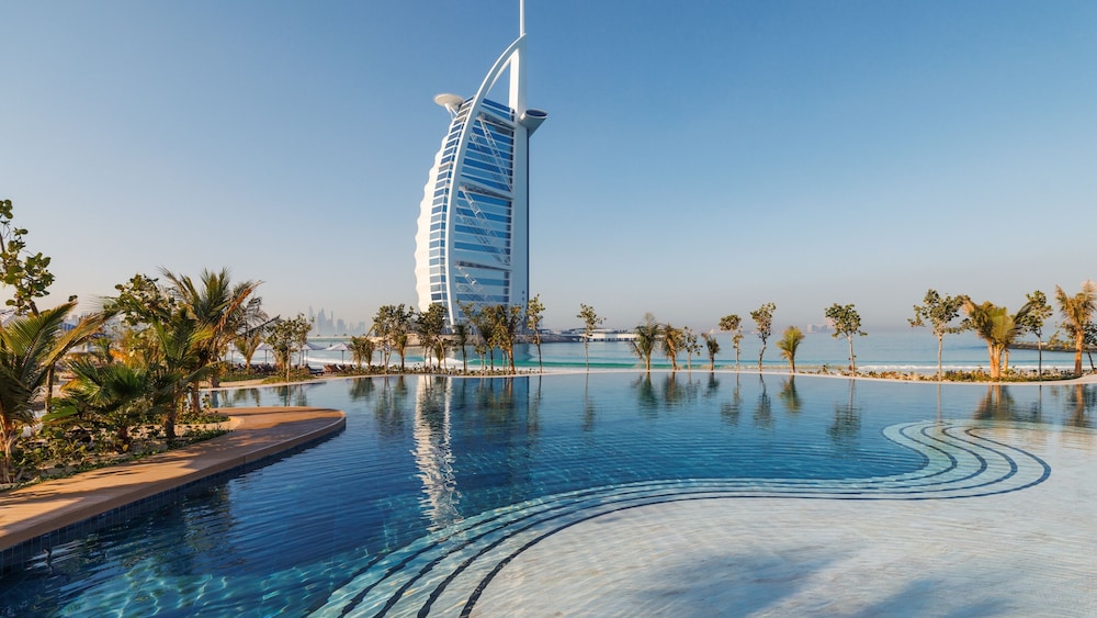 Jumeirah Marsa Al Arab Dubai — Swimming pool in Dubai