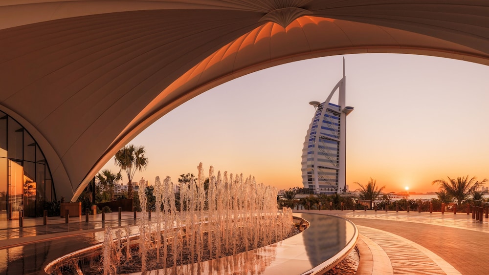 Jumeirah Marsa Al Arab Dubai — Attractions in the area in Dubai