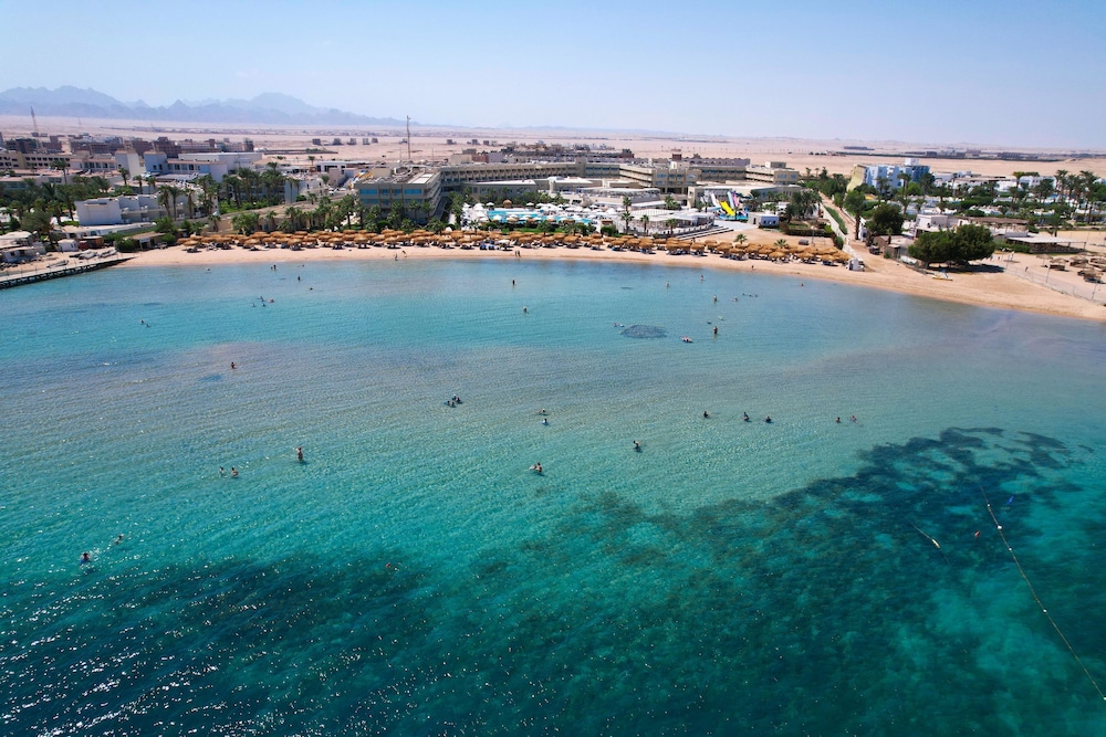 Seven Seas Jolie Bay - Ultra All Inclusive — Beach in Safaga, Red Sea