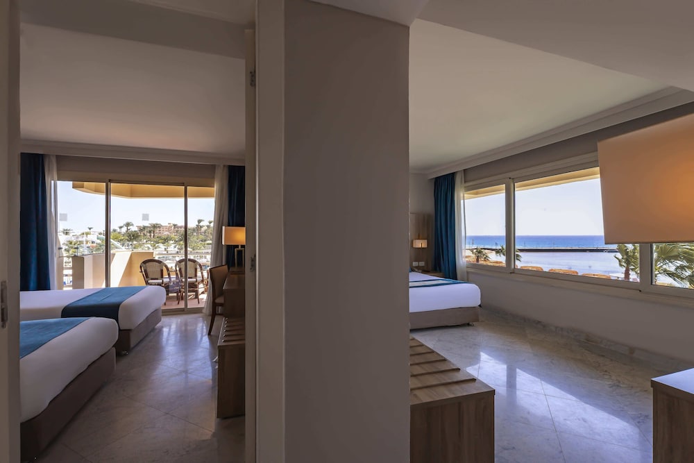 Seven Seas Jolie Bay - Ultra All Inclusive — Hotel rooms in Safaga, Red Sea