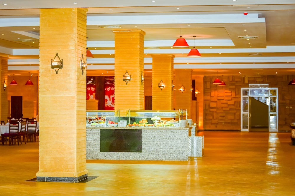 Amarina Queen Resort & Aqua Park Marsa Alam — Restaurant & bars in Marsa Alam, Red Sea