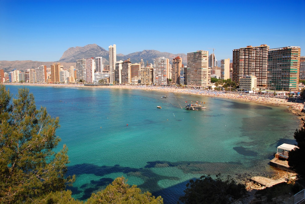Pierre & Vacances Benidorm Horizon — Beach in Benidorm, Valencian Community