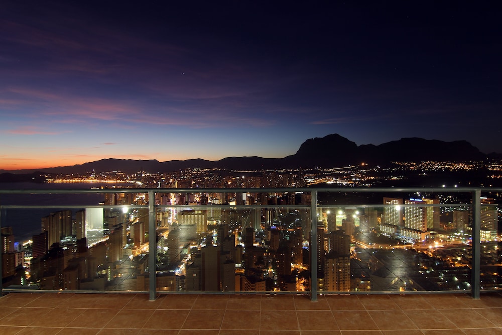 Pierre & Vacances Benidorm Horizon — Attractions in the area in Benidorm, Valencian Community